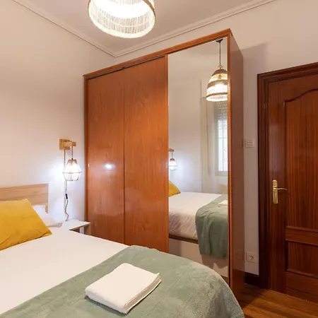 Urban Apartman *